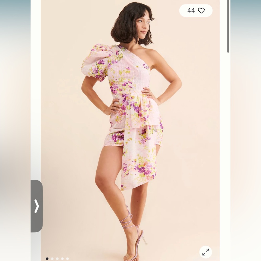 Elliatt Esteem Mini Dress